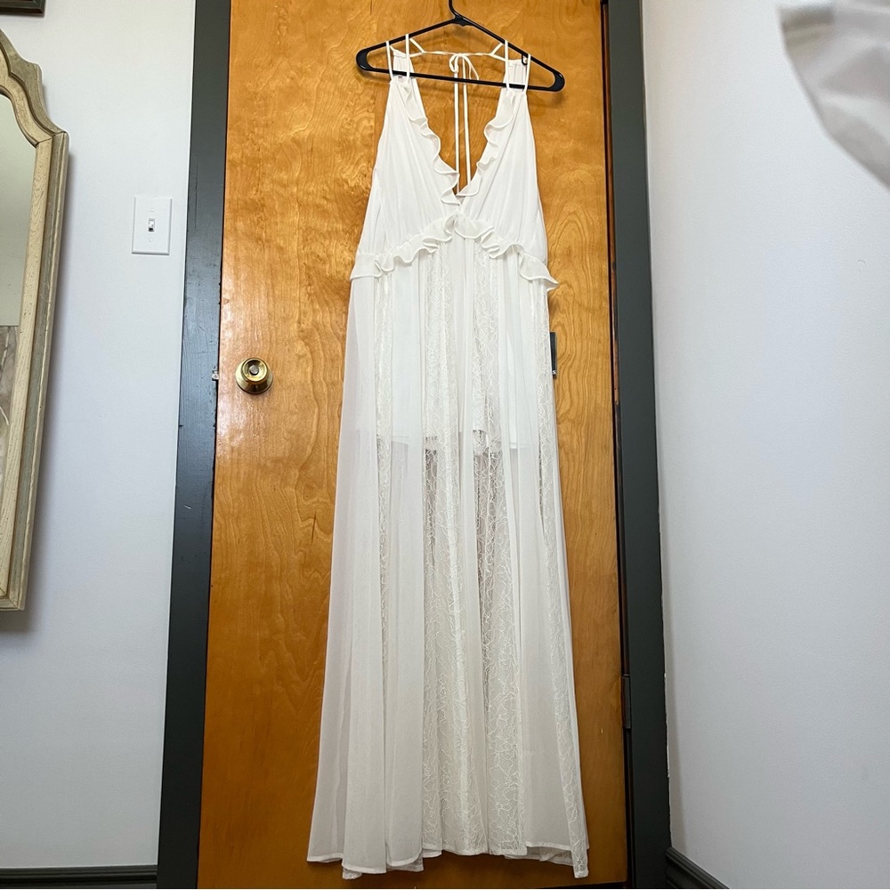 L express white boho lace ruffle maxi dress. Maternity friendly